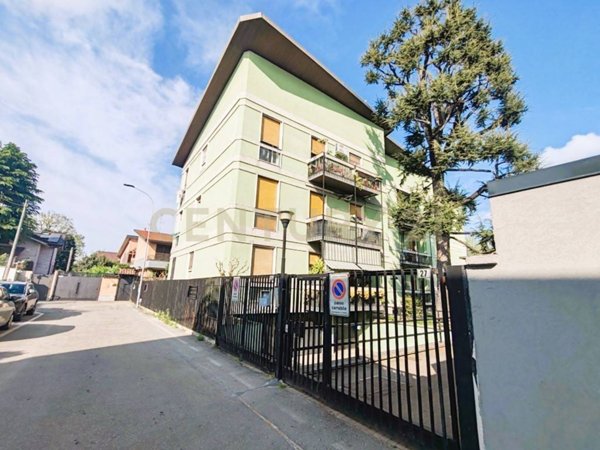 appartamento in vendita a Vanzago