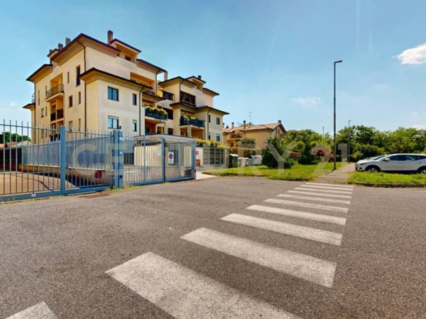 appartamento in vendita a Vanzago