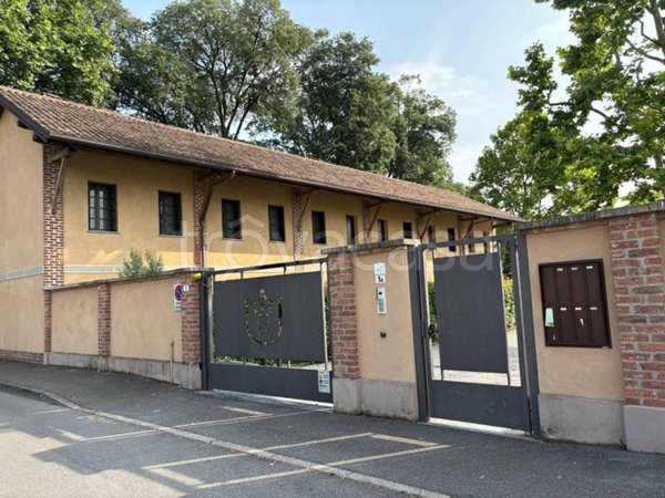 casa indipendente in vendita a Vanzago