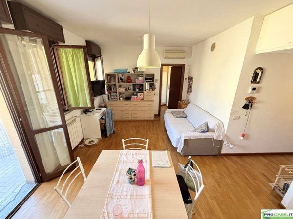 appartamento in vendita a Vanzago