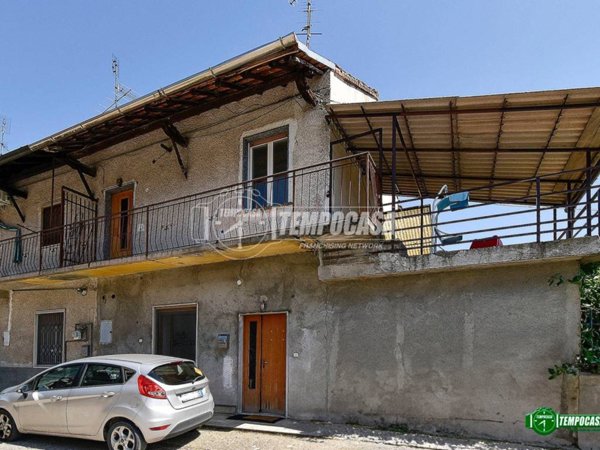 appartamento in vendita a Vanzago in zona Mantegazza