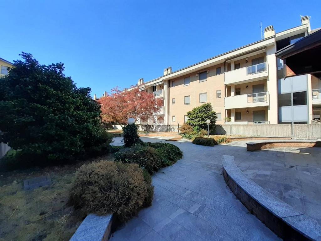 appartamento in vendita a Vanzago