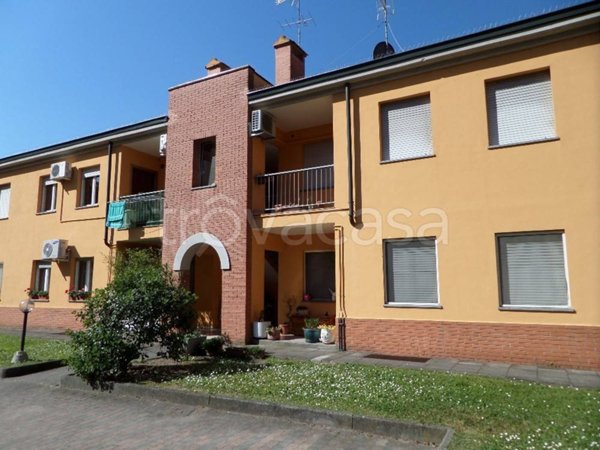 appartamento in vendita a Vanzago in zona Mantegazza