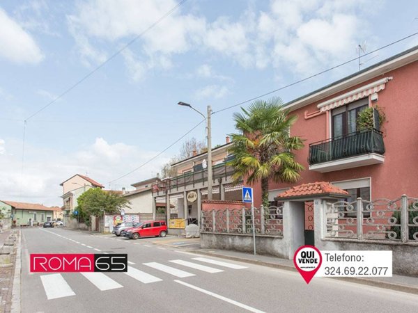 appartamento in vendita a Vanzago in zona Mantegazza