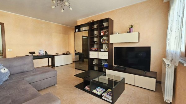 appartamento in vendita a Vanzago