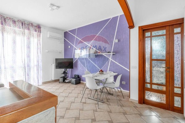 appartamento in vendita a Vanzago