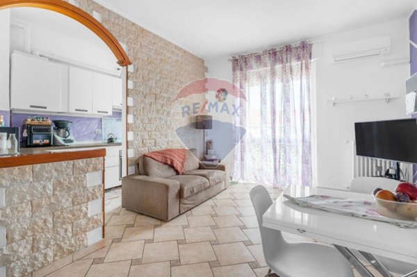 appartamento in vendita a Vanzago