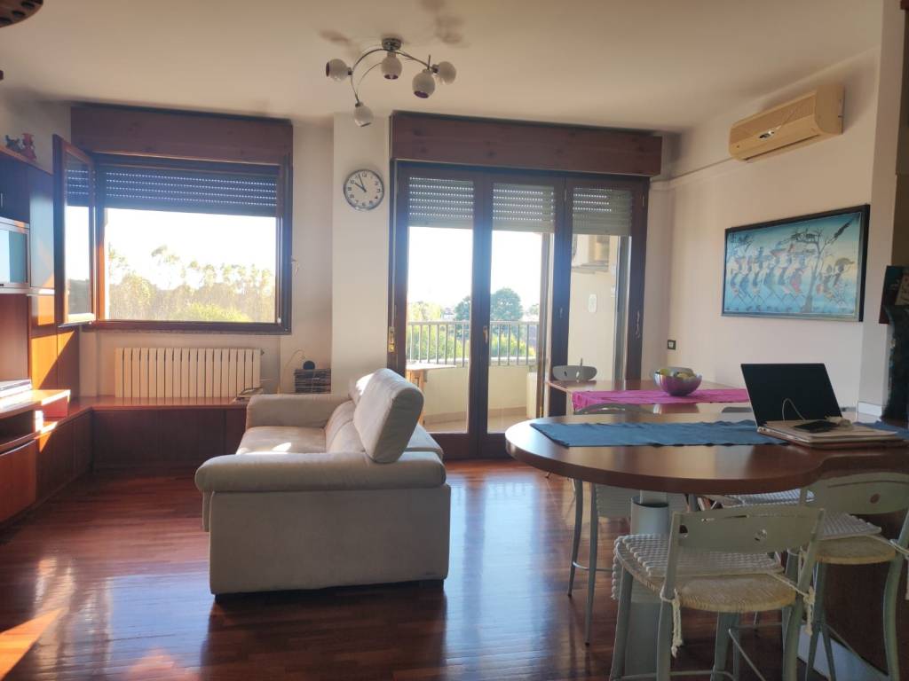 appartamento in vendita a Vanzago in zona Filanda