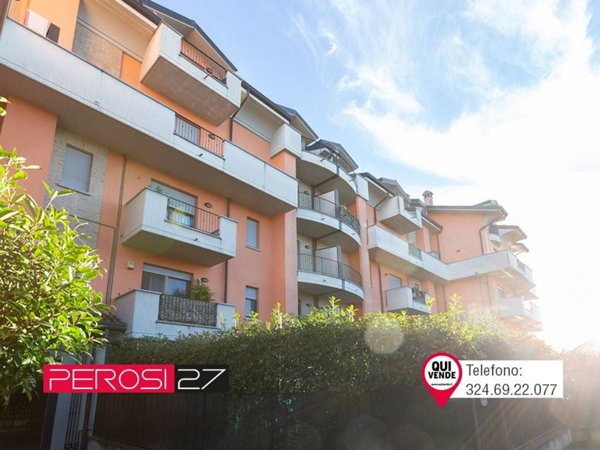 appartamento in vendita a Vanzago in zona Mantegazza
