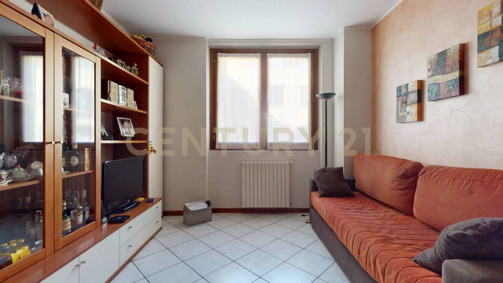 appartamento in vendita a Vanzago in zona Mantegazza