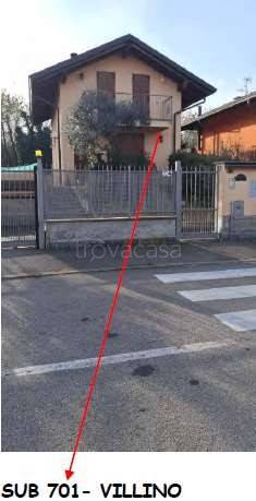 casa indipendente in vendita a Vanzago in zona Mantegazza