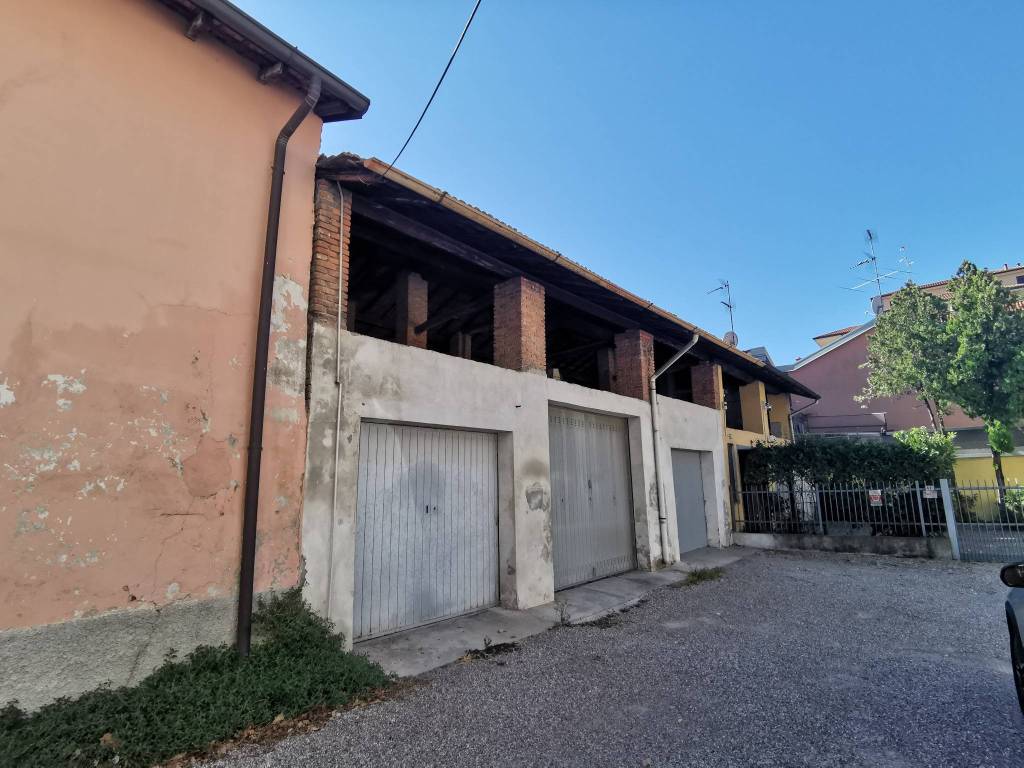 appartamento in vendita a Vanzago