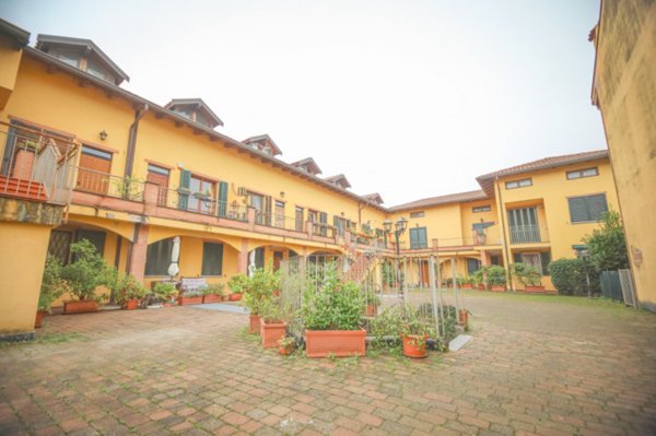 appartamento in vendita a Vanzago