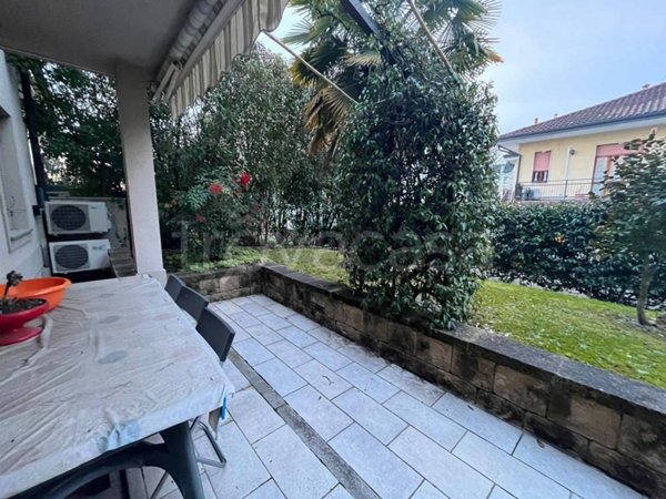 appartamento in vendita a Vanzago