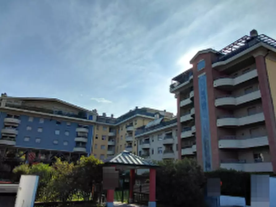 appartamento in vendita a Vanzago in zona Filanda