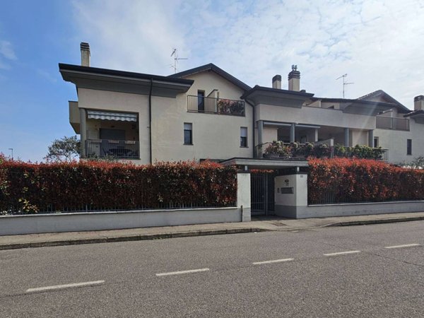 appartamento in vendita a Vanzago