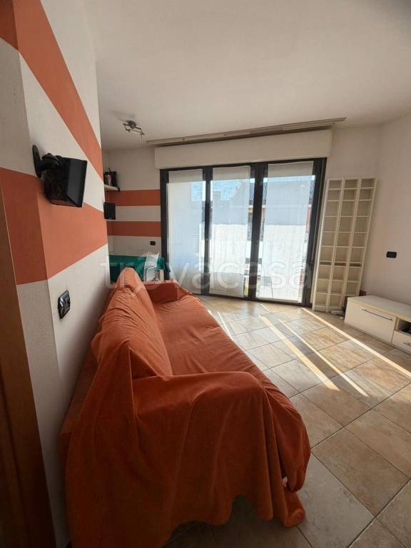 appartamento in vendita a Vanzago in zona Mantegazza