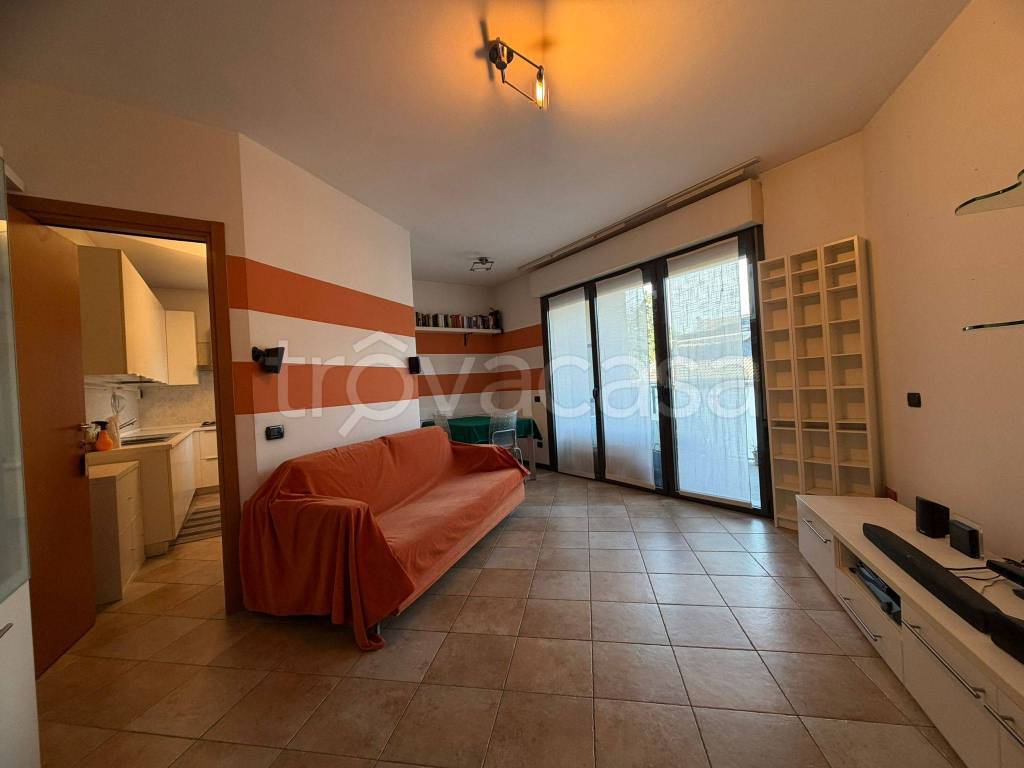 appartamento in vendita a Vanzago