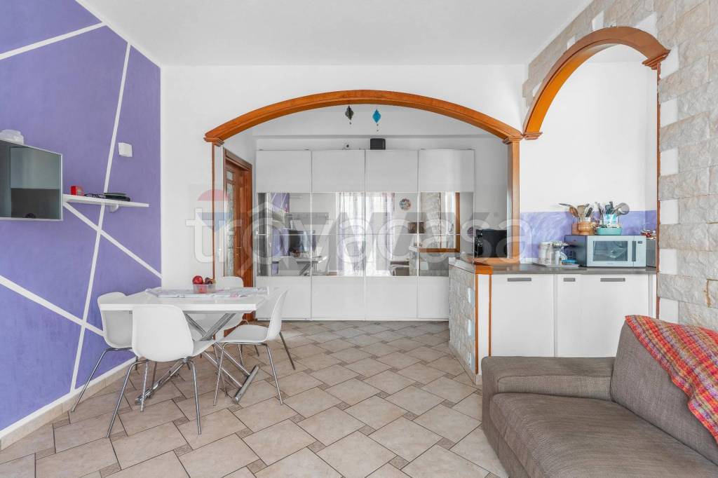 appartamento in vendita a Vanzago in zona Filanda