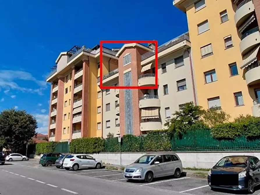 appartamento in vendita a Vanzago in zona Filanda