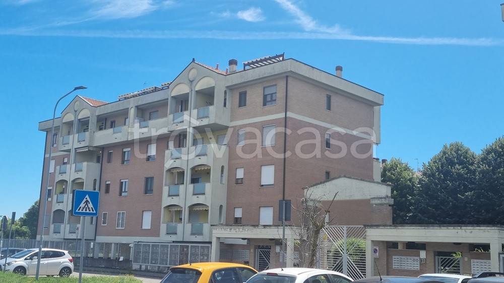 appartamento in vendita a Vanzago in zona Filanda
