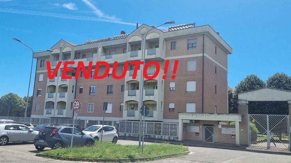 appartamento in vendita a Vanzago in zona Filanda