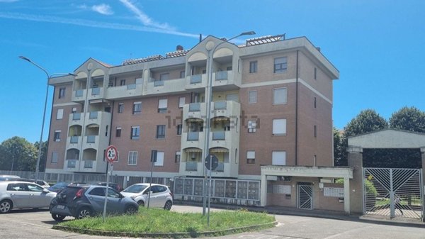 appartamento in vendita a Vanzago in zona Filanda
