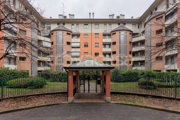 appartamento in vendita a Vanzago in zona Filanda
