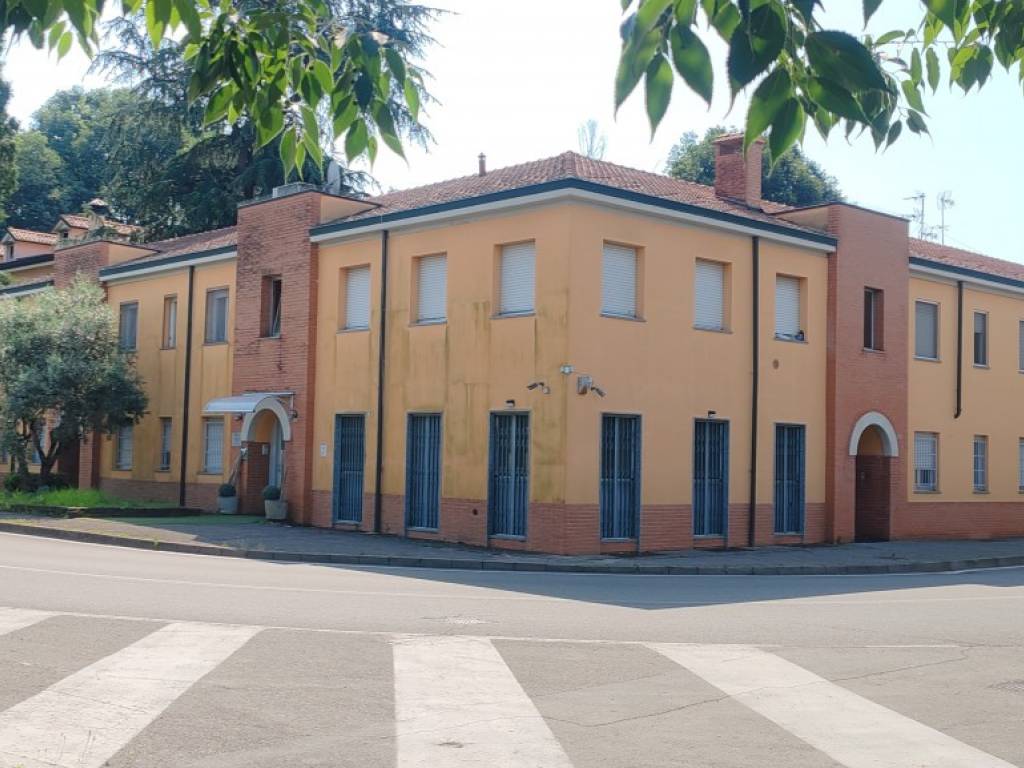 appartamento in vendita a Vanzago in zona Mantegazza