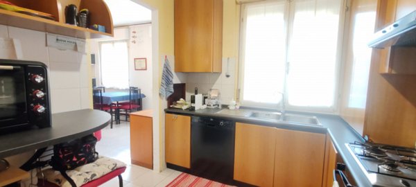 appartamento in vendita a Vanzago in zona Mantegazza