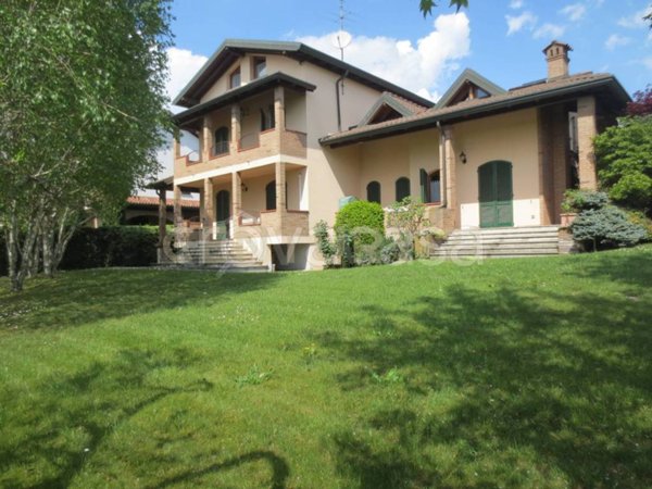 casa indipendente in vendita a Vanzago in zona Filanda