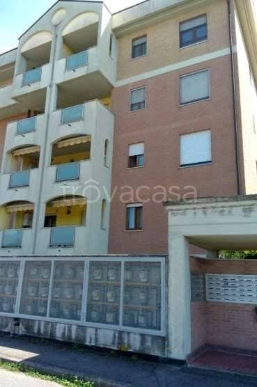 appartamento in vendita a Vanzago in zona Filanda
