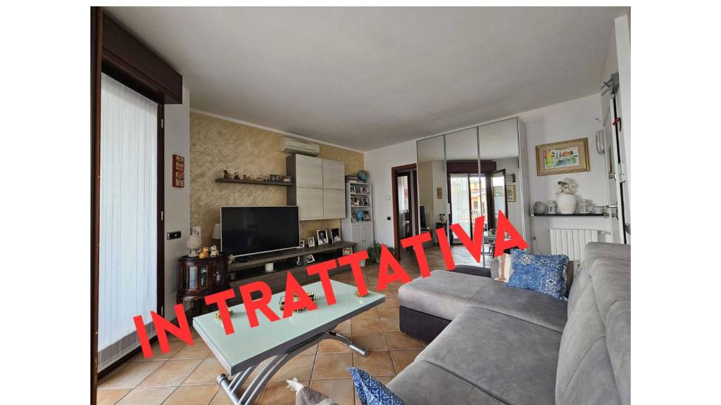appartamento in vendita a Vanzago in zona Filanda