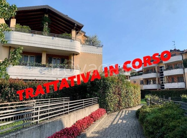 appartamento in vendita a Vanzago in zona Filanda
