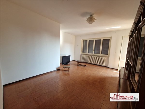 appartamento in vendita a Vanzago in zona Filanda