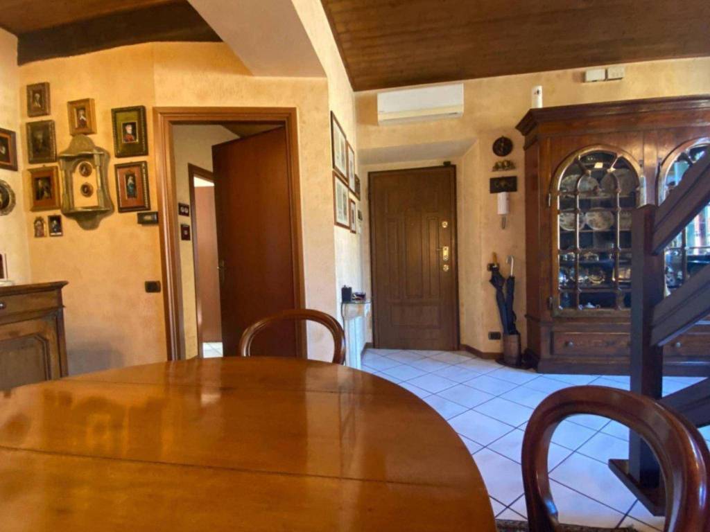 appartamento in vendita a Vaprio d'Adda