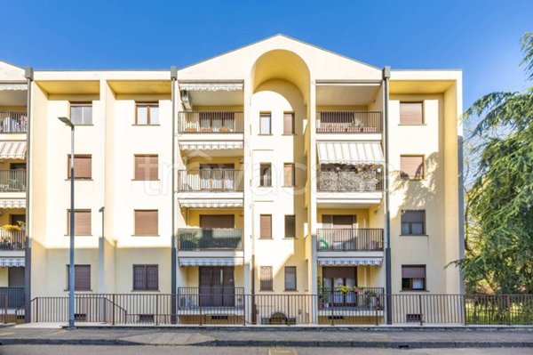 appartamento in vendita a Vaprio d'Adda