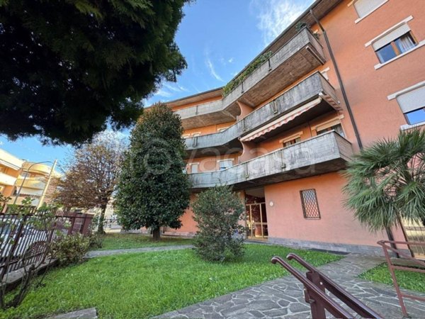 appartamento in vendita a Vaprio d'Adda