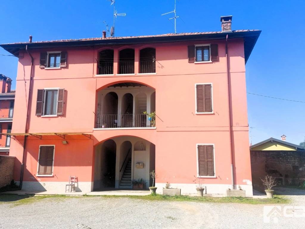 appartamento in vendita a Vaprio d'Adda