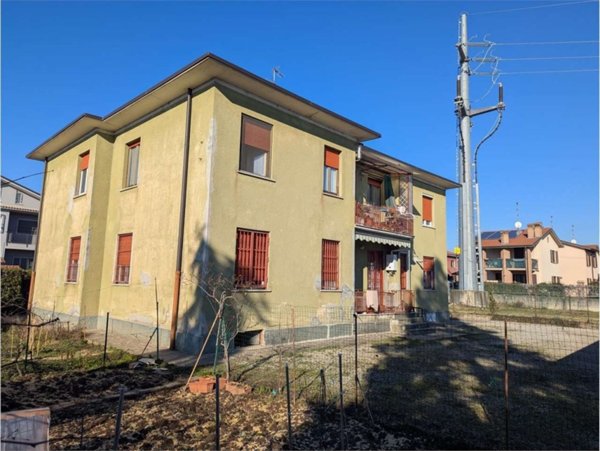 appartamento in vendita a Vaprio d'Adda