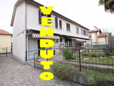 casa indipendente in vendita a Vaprio d'Adda