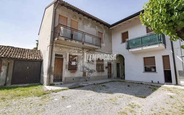 appartamento in vendita a Vaprio d'Adda