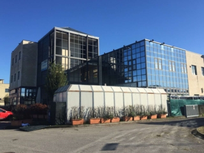 negozio in vendita a Vaprio d'Adda