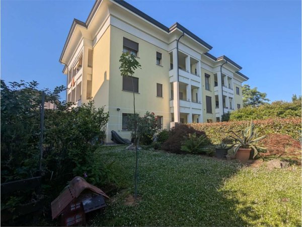 appartamento in vendita a Vaprio d'Adda