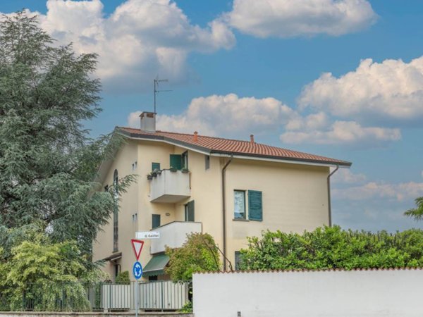 appartamento in vendita a Vaprio d'Adda