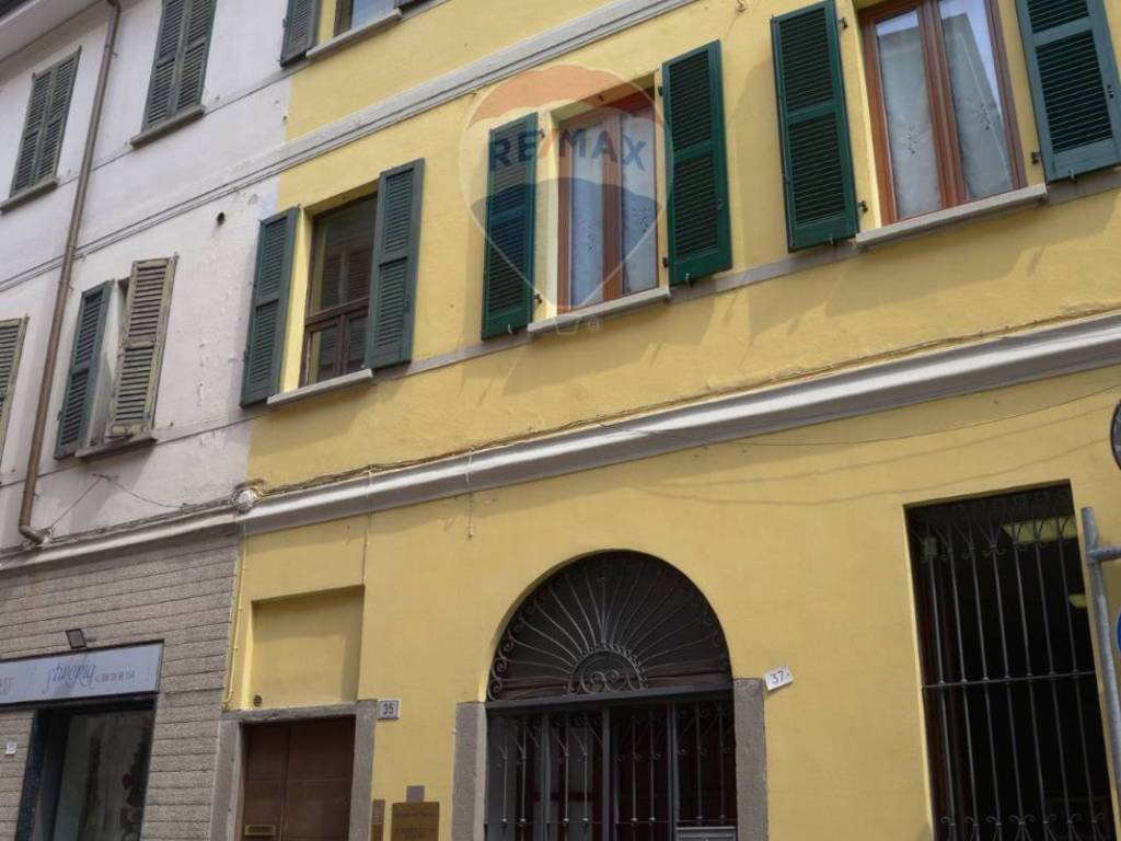 appartamento in vendita a Vaprio d'Adda