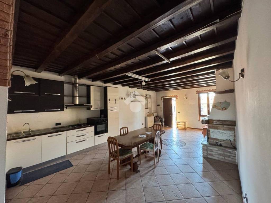 appartamento in vendita a Vaprio d'Adda