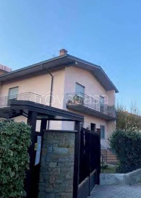 appartamento in vendita a Vaprio d'Adda