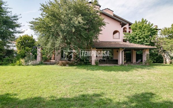 casa indipendente in vendita a Vaprio d'Adda