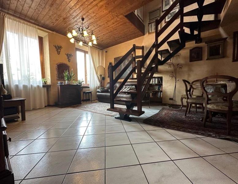 appartamento in vendita a Vaprio d'Adda